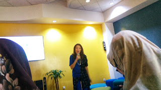 talkshow "mendidik anak di era digital" bersama singapore intercultural school bona vista psikolog