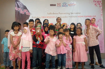 Anak-Down-Syndrome-Berprestasi?-Kenapa-Tidak? cara mendidik anak down syndrome agar berprestasi
