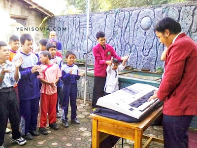 Beberapa-Alasan-Ini-Mengapa-Kita-Perlu-Juga-Mengenal-Dunia-Anak-Berkebutuhan-Khusus apa itu anak berkebutuhan khusus dan bagaimana kegiatan mereka di sekolah