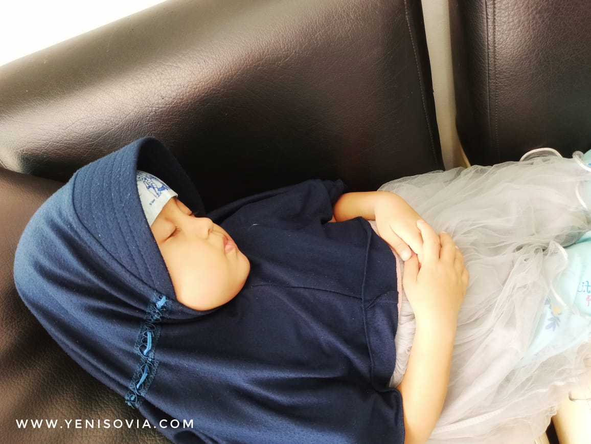 8 Langkah Pertolongan Pertama ketika Anak Demam #GakPakeDrama hal yang dilakukan ketika anak demam