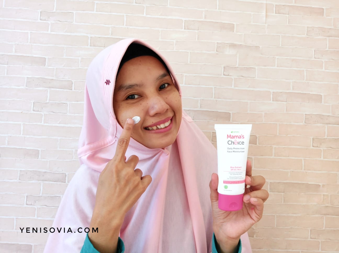 Percaya Diri dengan Skincare Ibu Hamil dan Menyusui yang Aman Skincare aman untuk ibu hamil dan menyusui Mama's Choice