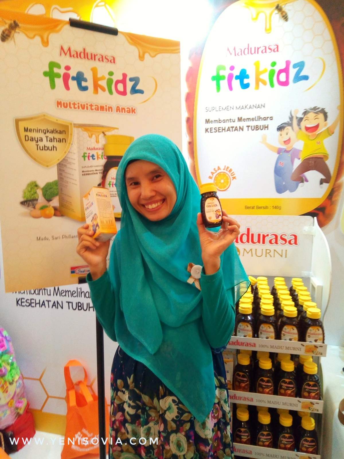 Yuk-Manfaatkan-Madu-untuk-Menjaga-Kesehatan-Anak-Kita madu