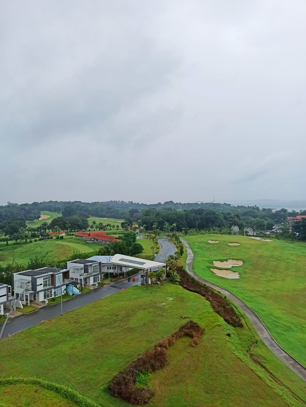 Apartemen yang Memberikan Keindahan Alam di Nuvasa Bay Batam Resort di Batam