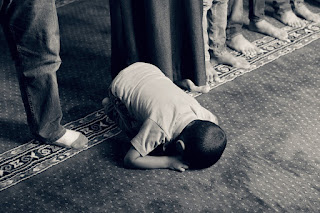 bunda, yuk bantu anak menyambut bulan ramadhan dengan 6 persiapan ini bulan ramadhan