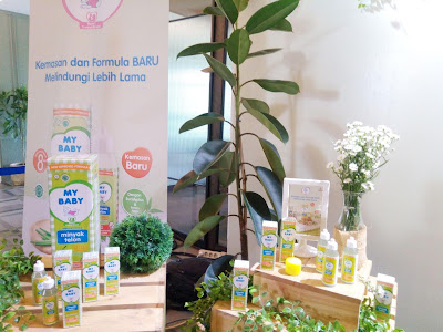 my baby minyak telon plus adalah minyak telon yang berguna untuk melindungi si kecil dari gigitan nyamuk 