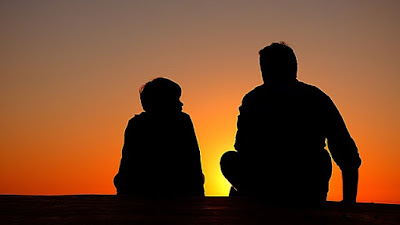 Cara-Mendidik-Anak-agar-Tangguh-di-Zamannya ayah perlu ikut berperan di dalam pengasuhan dan pendidikan anaknya