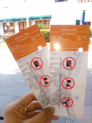 serunya-liburan-ke-museum-geologi-bandung-dan-naik-bandros harga tiket masuk ke museum geologi bandung