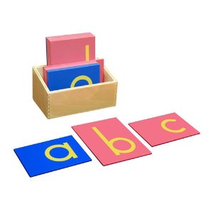 Bunda Ingin Mengajarkan Membaca Pada Anak?  Bisa Coba dengan Metode Montessori Ini Alat peraga membaca melalui meode montessori